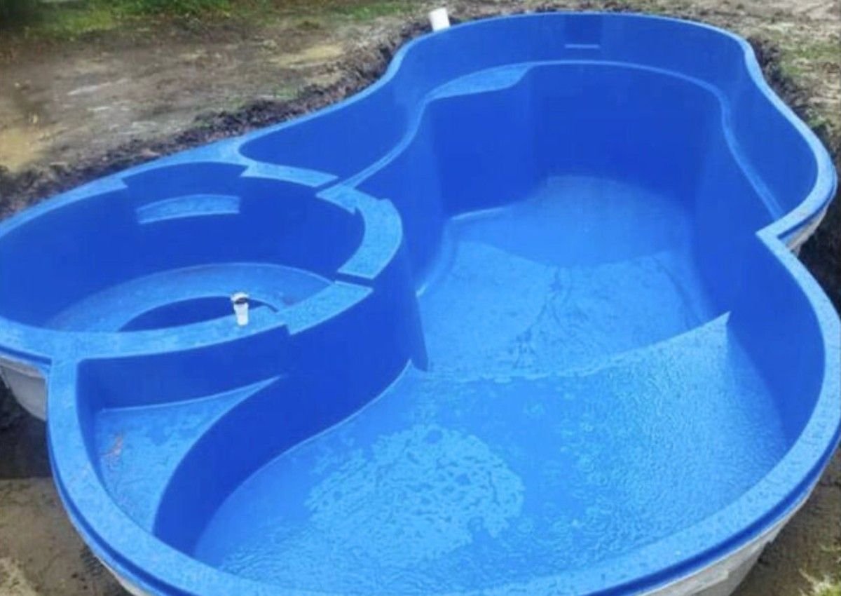 slotted pool